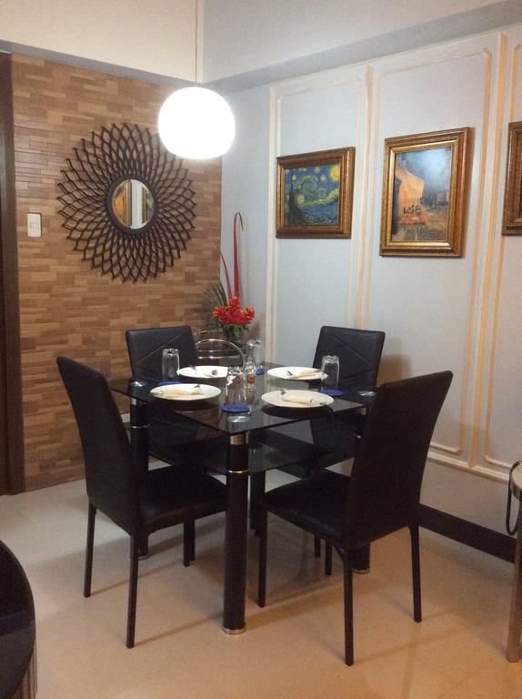Condotel at Parkside Villas Manila Eksteriør billede
