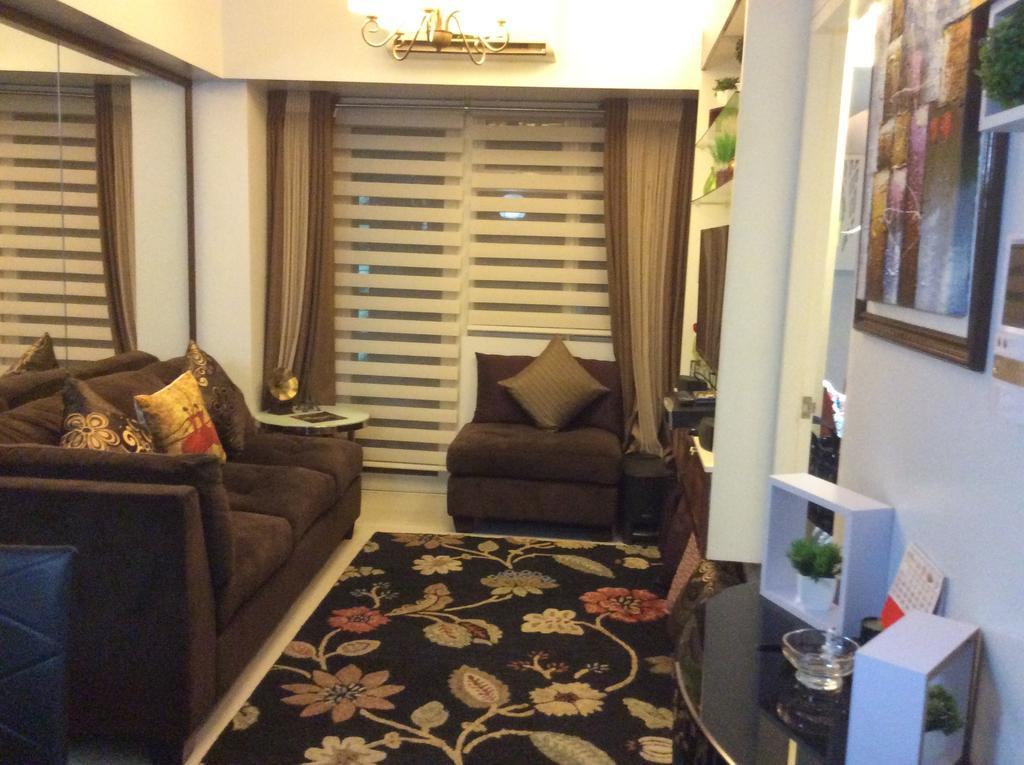 Condotel at Parkside Villas Manila Eksteriør billede