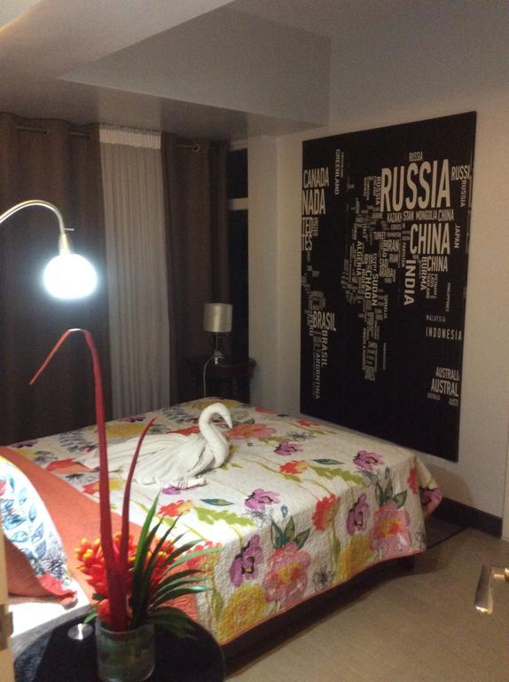 Condotel at Parkside Villas Manila Eksteriør billede